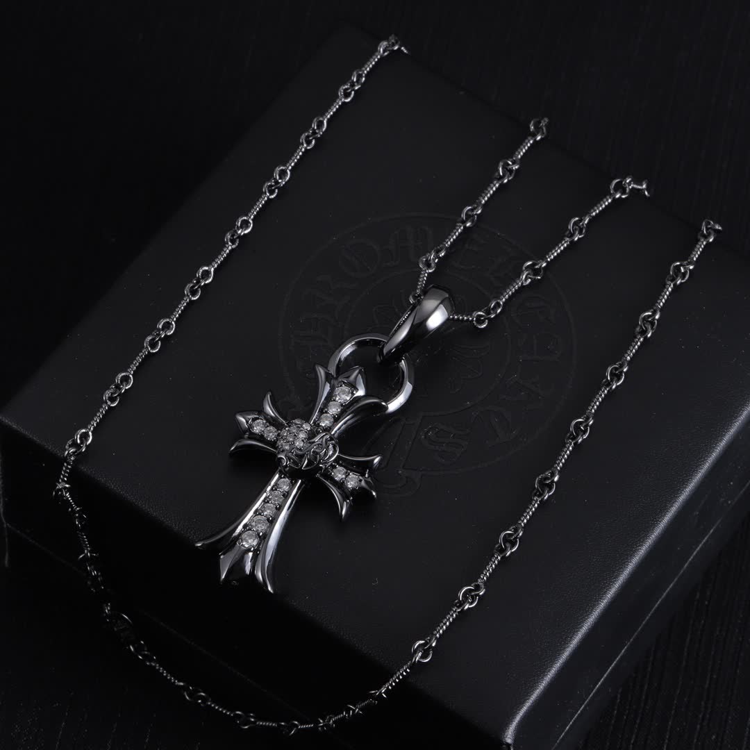 Chrome Hearts Chromatic Hearts Silver Cross Pendant with Diamonds